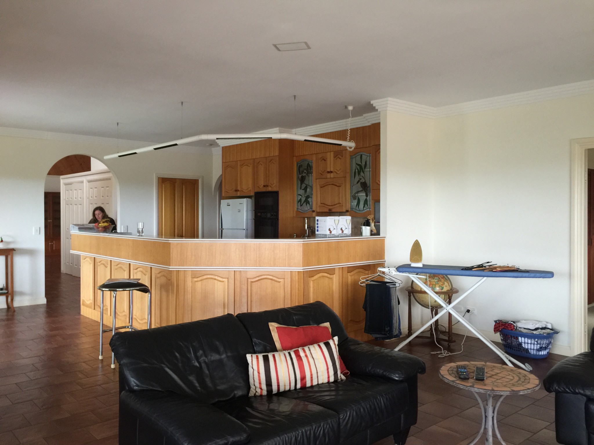 Redland Bay Residence: Kitchen with couch