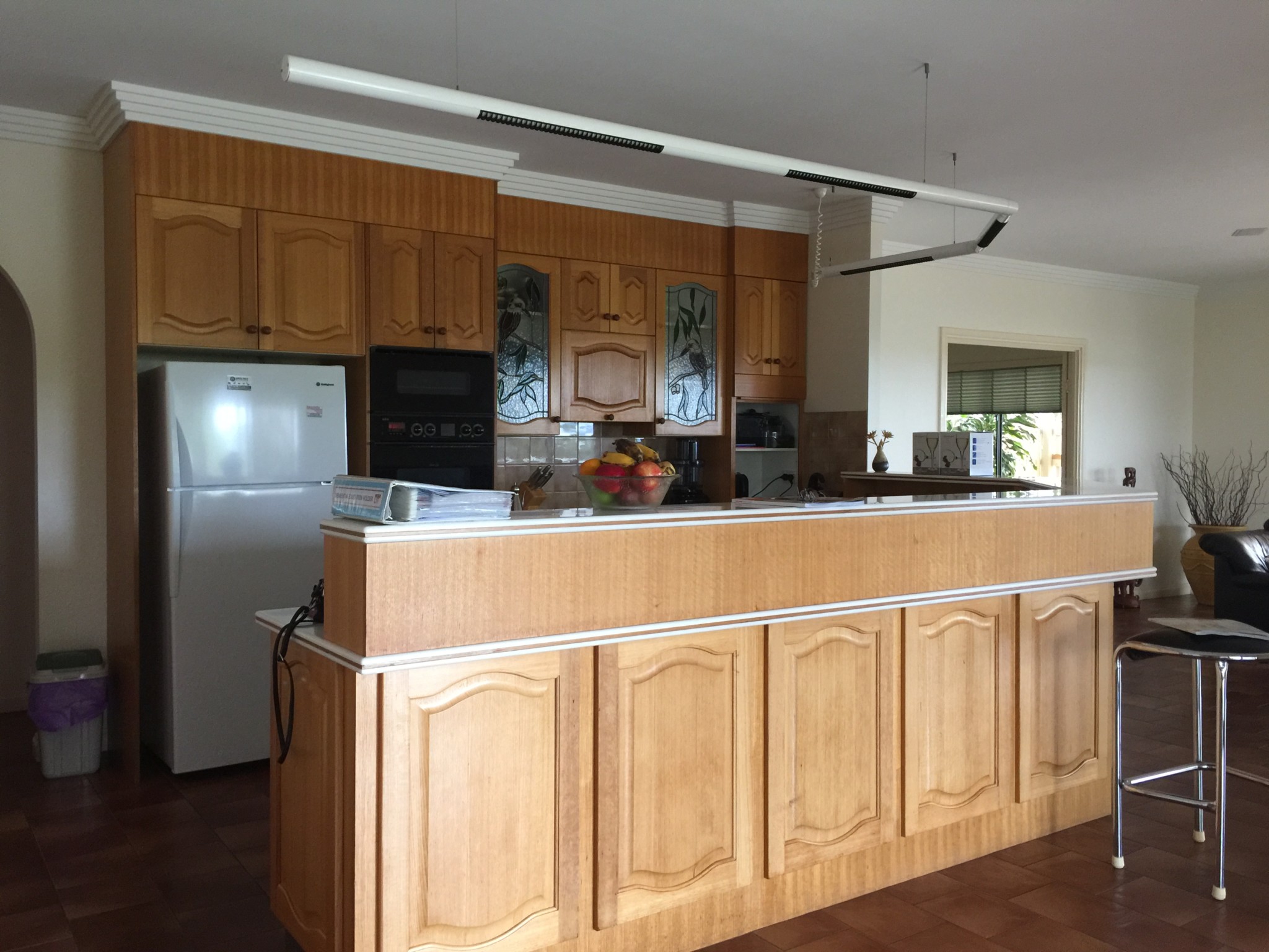 Redland Bay Residence: Kitchen bar before