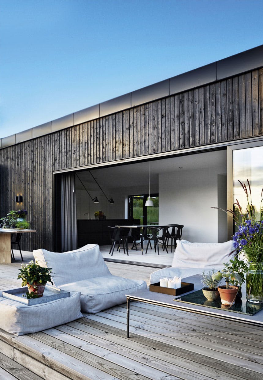 Design by Emil Thorup couch