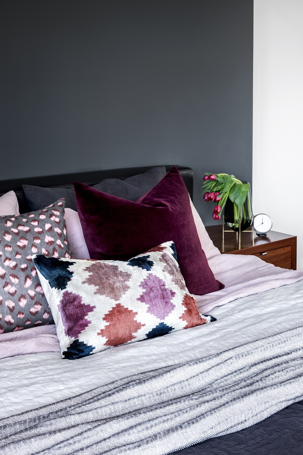 bedroom and pillows