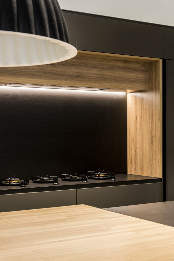 Warmth of the Timber kitchen