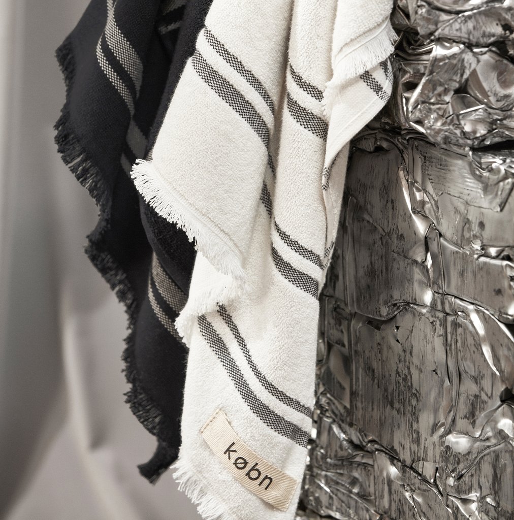 BEAUTIFUL TURKISH TOWELS black and white
