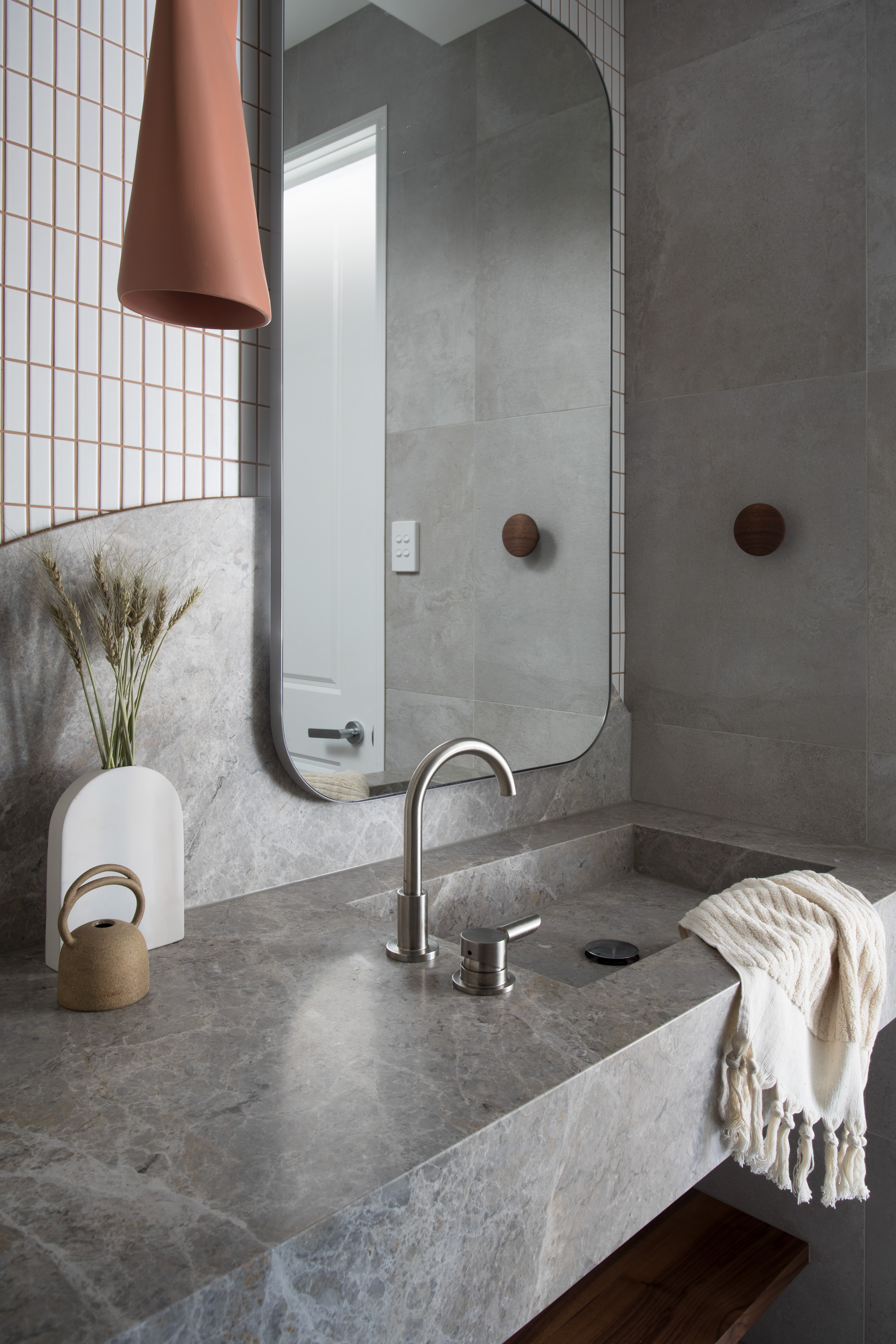 THE POWDER ROOM with mirror