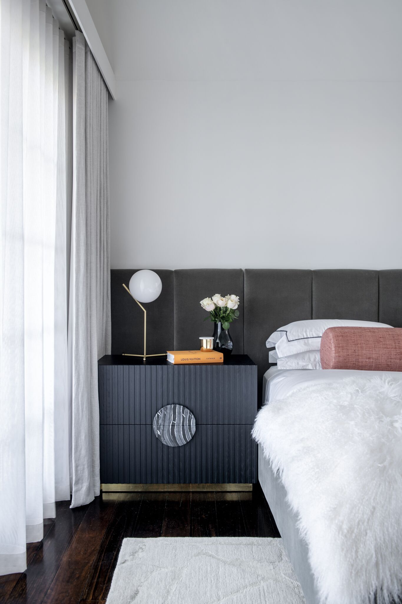 Art Hotel - bedsite