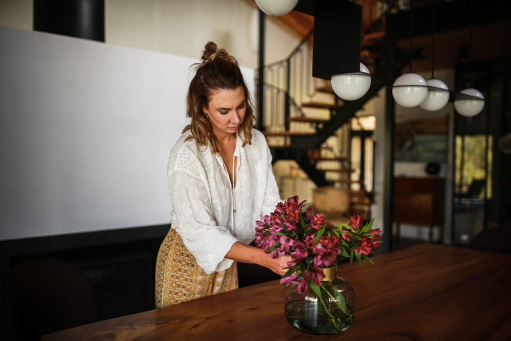 flower arranging interior design
