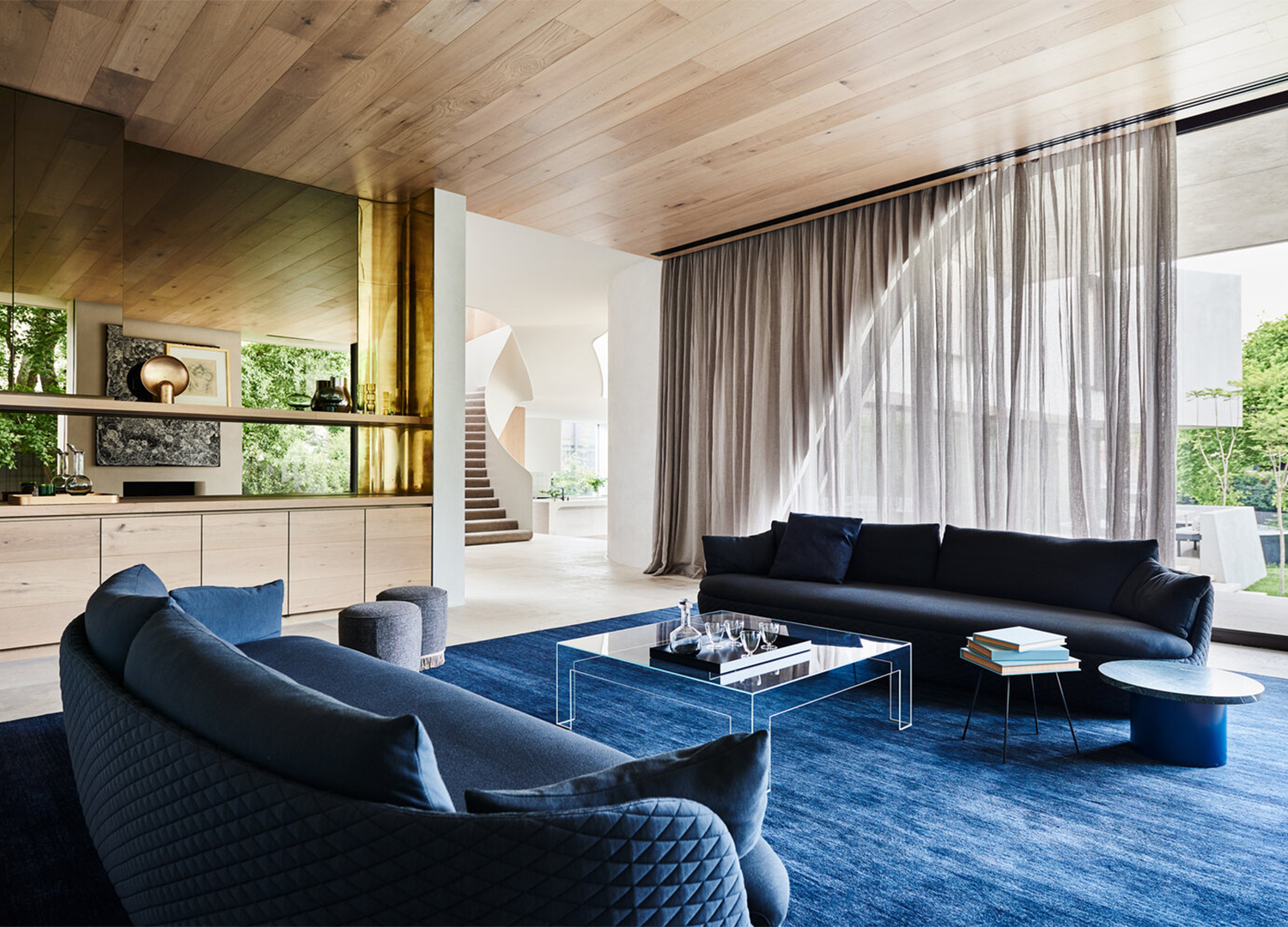 beige window coverings - Leeton Pointon Architects & Interiors