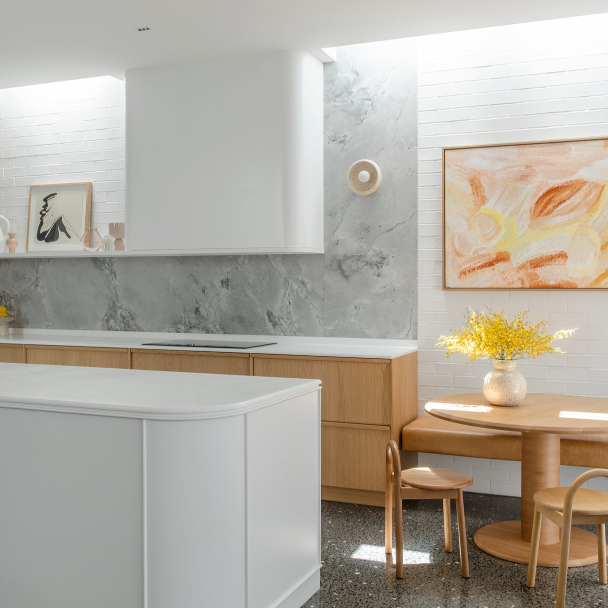 kitchen cabinet